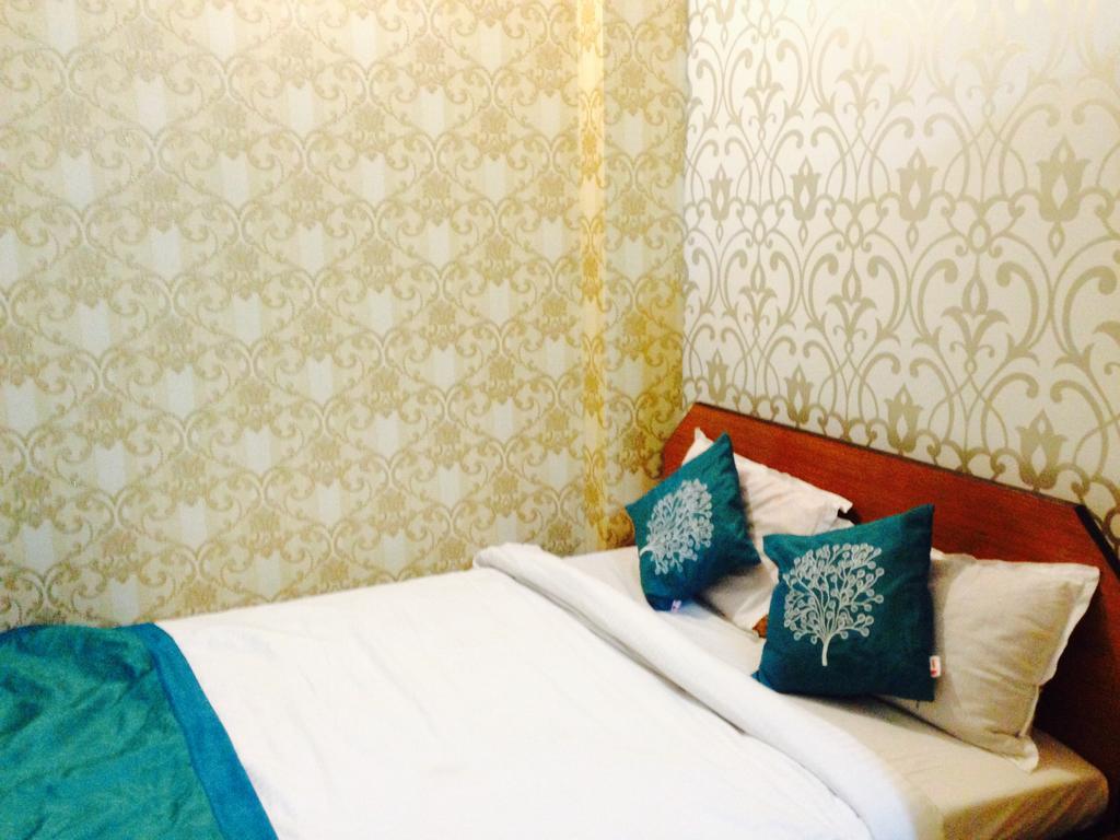 Hotel Bengal -100M From Park Circus 7 Point Calcutta Exteriör bild