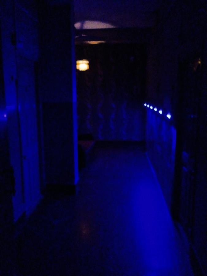 Hotel Bengal -100M From Park Circus 7 Point Calcutta Exteriör bild